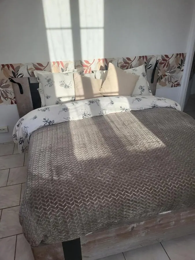 Hotel Akwaba Chez Ouli Levens Pensión